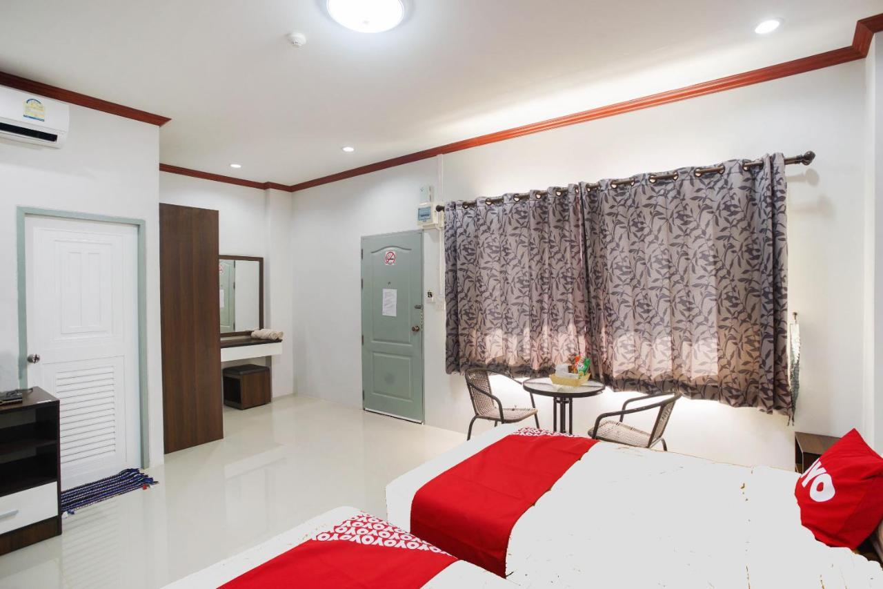 Oyo 75394 Sakthong Grand Hotel Chiang Khong Bagian luar foto